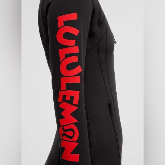 LululemonDisney NWT Define Nulu Full Zip Jacket Black Size 6